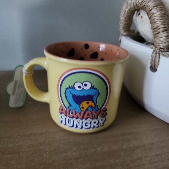Sesame Street Yellow Cookie Monster Coffee Tea Mug NWT - Picture 5 of 6